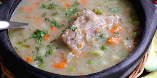 Cuchuco de Trigo con Espinazo